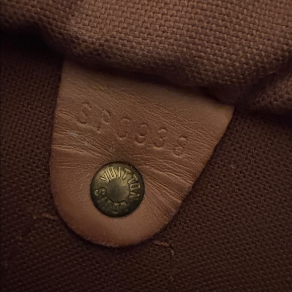 LV Authentic speedy some flaws see pics - Picture 11 of 12